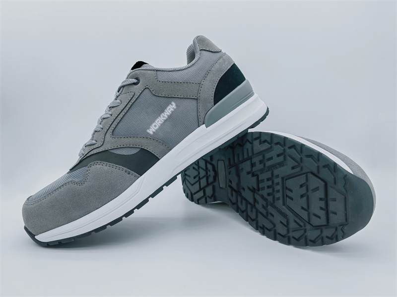 Fashionable Lightweight Safety Trainers